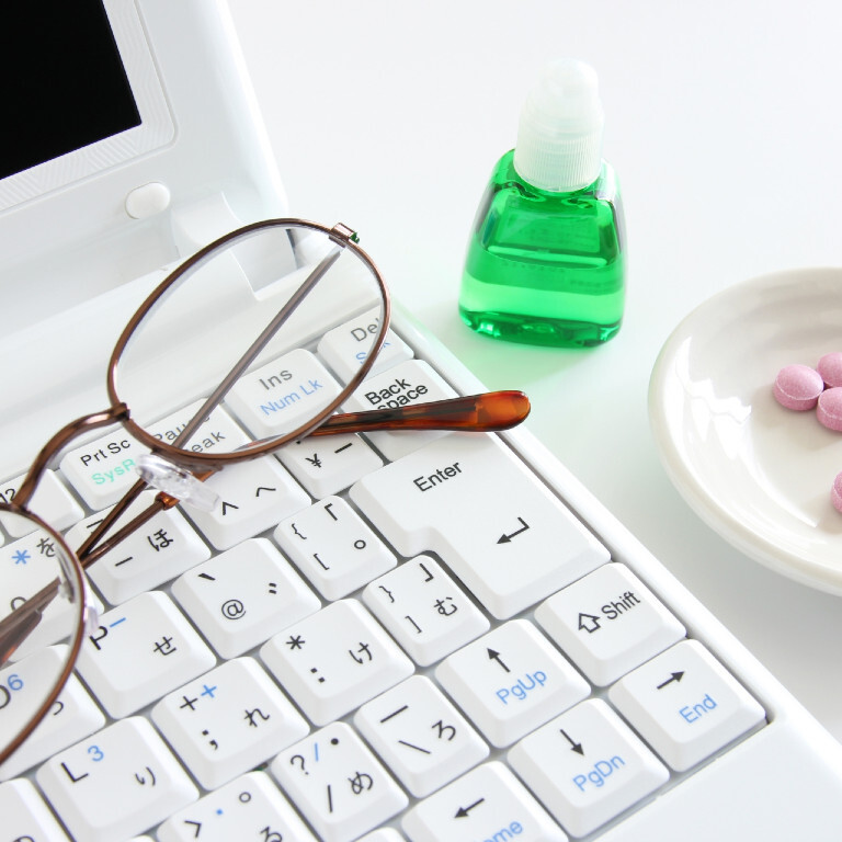 身体の不調から見直すデスク環境